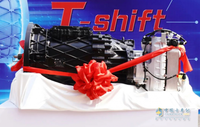 一汽解放T-shift 12擋AMT產(chǎn)品上市發(fā)布會(huì)暨2025京津冀萬輛慶典隆重舉行