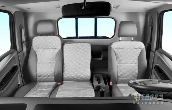 安徽康明斯E2.5“豫”見帥鈴Q6，助力楊老板暢通致富路