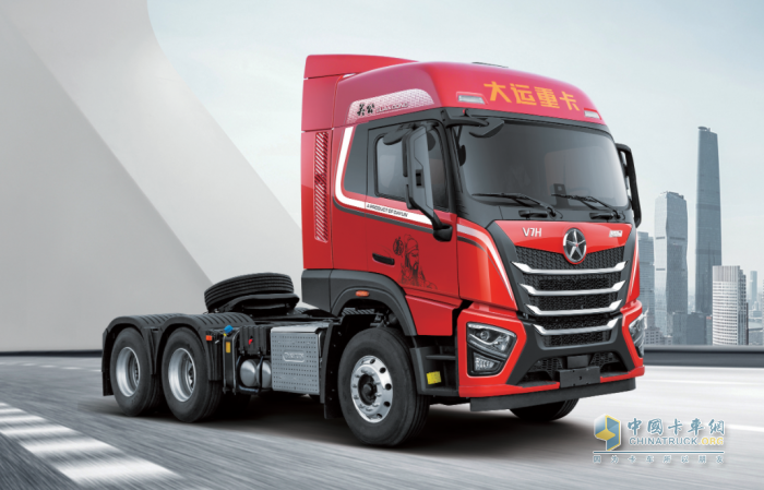 輕量化標桿！節(jié)氣先鋒小能手-大運V7H