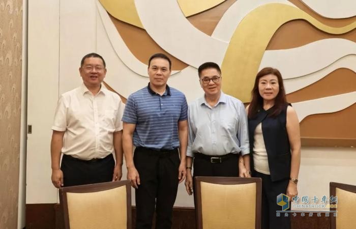 玉柴集團:李漢陽率隊走訪菲律賓市場