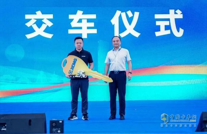 工況定制+生態(tài)賦能！徐工新能源重卡500臺(tái)大單落子西南