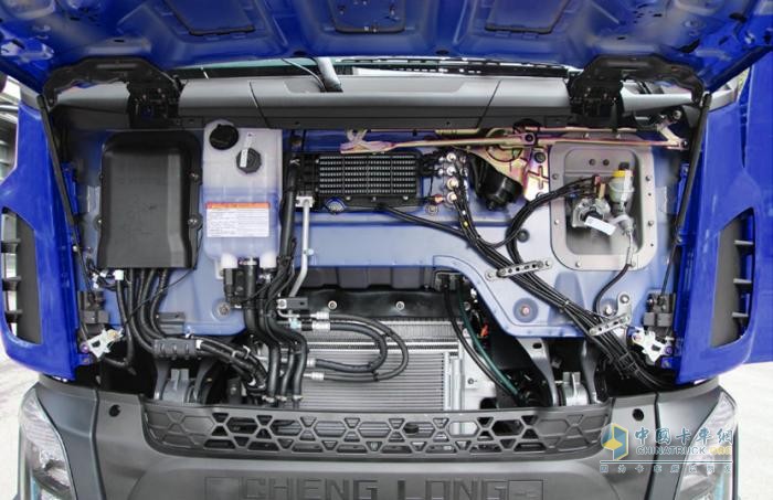 乘龍M3 4X2,極限自卸車,礦區(qū)運輸