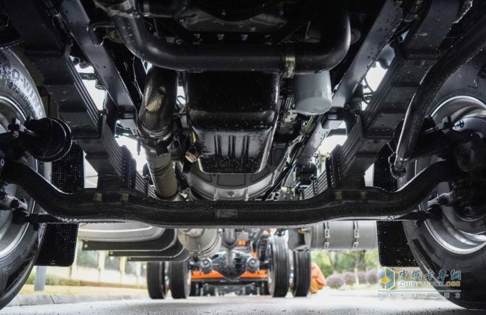 高效冷鏈 省油可靠，乘龍H5冷藏車(chē)讓美味觸手可及