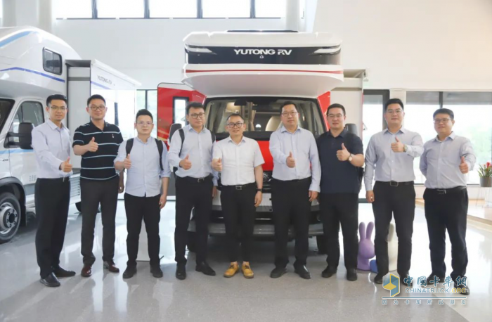 強強聯(lián)合！宇通與遠(yuǎn)程智通科技“攜手”共研純電房車