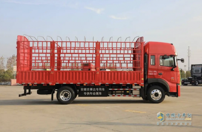 江淮格爾發(fā)4×2載貨車盛夏出擊，吃瓜群眾有福了！