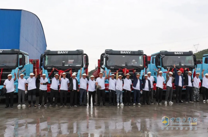 醬香、濃香...哪有交付香！又一批三一電動重卡交付運營