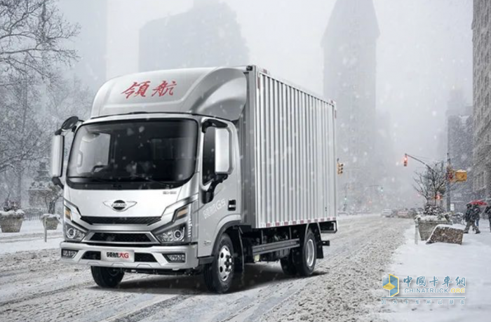 不畏冬季運(yùn)營難題，領(lǐng)航卡車保養(yǎng)手冊(cè)全力守護(hù)卡友創(chuàng)富之路！