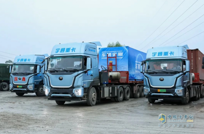 刷新純電重卡續(xù)航新高度，宇通600度純電牽引車新品上市！