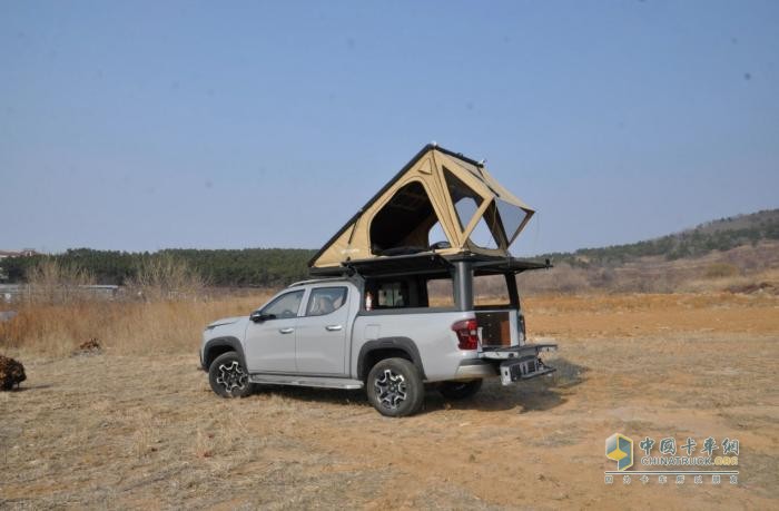 皮卡小專車特權(quán)+戶外宿營無限用電，長安獵手遠行版上市