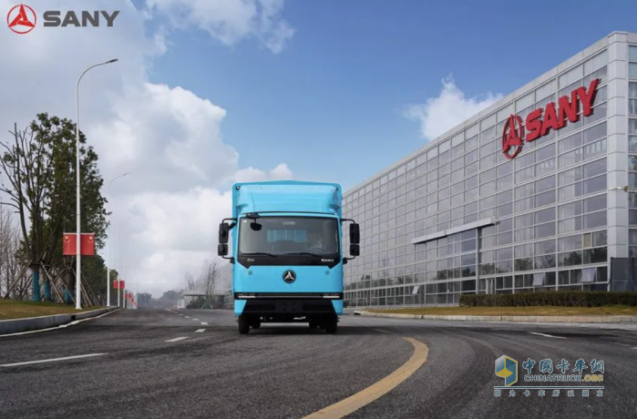 簽約100臺！三一電動輕卡助力融城物流高效運(yùn)輸長足發(fā)展