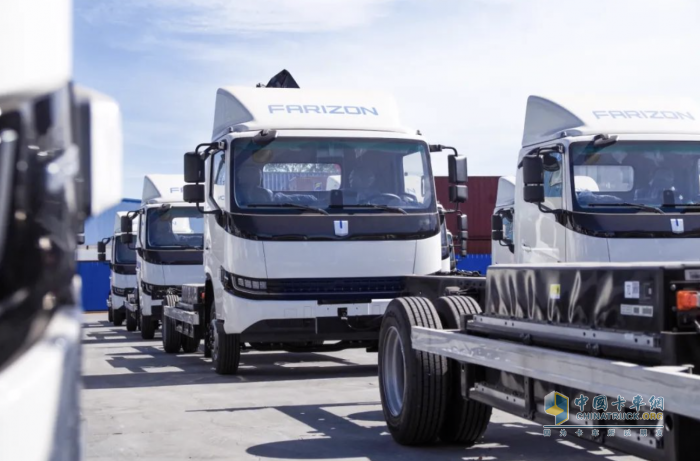 揚帆起航！首批遠程星智H9E輕卡出海中東