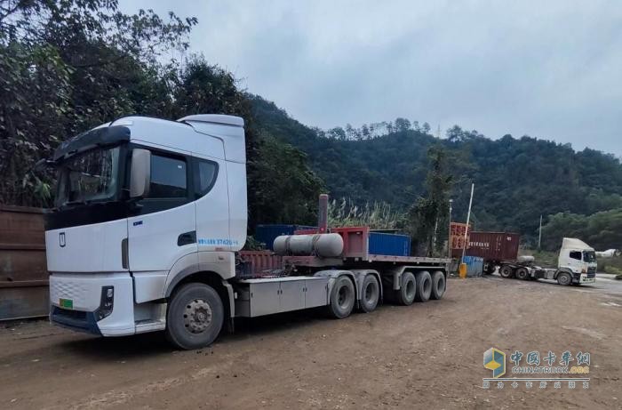 遠(yuǎn)程星瀚G超級電動重卡為用戶更賺錢！