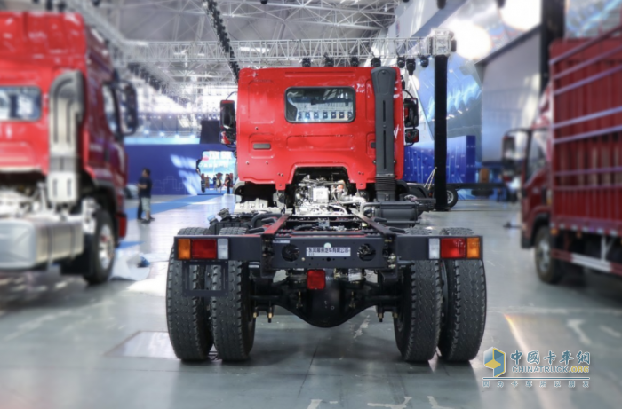 乘龍 L3 4×2 自卸車:滿足鄉(xiāng)村基建運輸需求 為卡車司機帶來更多收益和價值