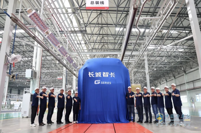 長城商用車超級混動重卡PT車下線，干線物流“降本增效”新選擇