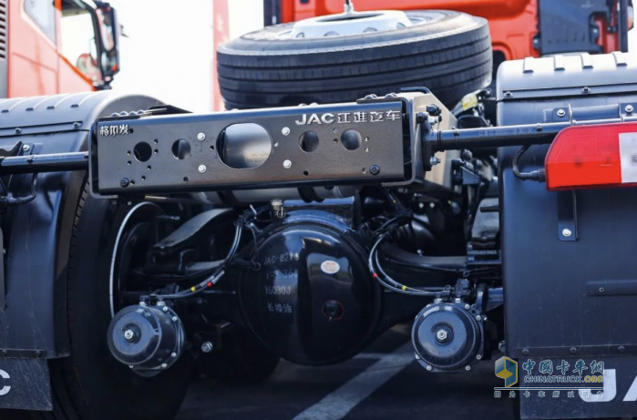 中秋將至，江淮星耀X7這廂有禮了