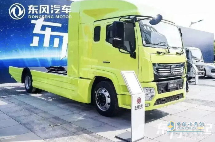 愛了愛了！快來圍觀東風(fēng)科技創(chuàng)新周上的超燃輕卡