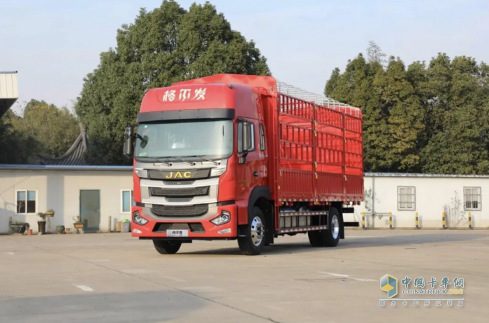 江淮格爾發(fā)4×2載貨車盛夏出擊，吃瓜群眾有福了！