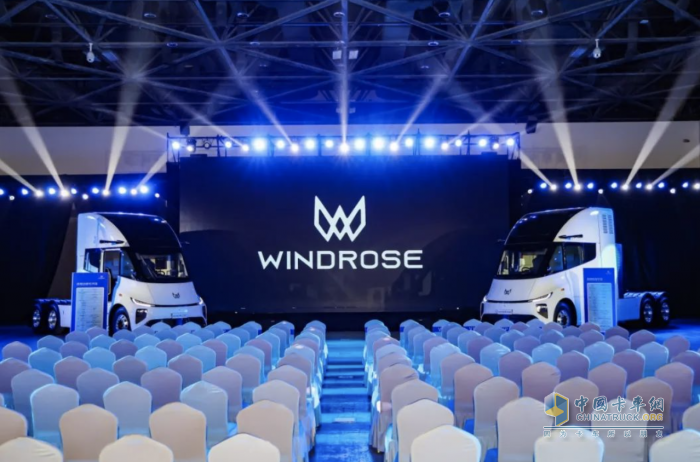 漢德車橋攜手葦渡科技打造的全新一代新能源重卡耀世來(lái)襲！