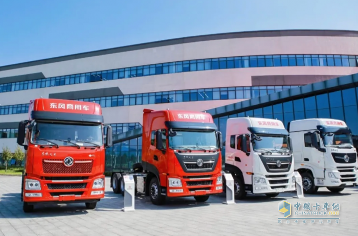 2024年8月主流重卡大單PK 誰更搶眼？