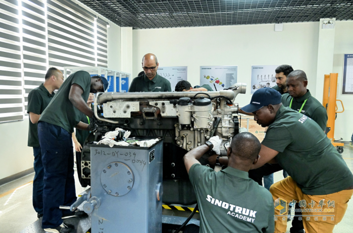 中國重汽親人服務：以全球培訓中心為支點，撬動服務升級新格局！