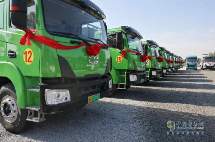 助力保定城建零碳運輸，長征純電渣土車批量交付