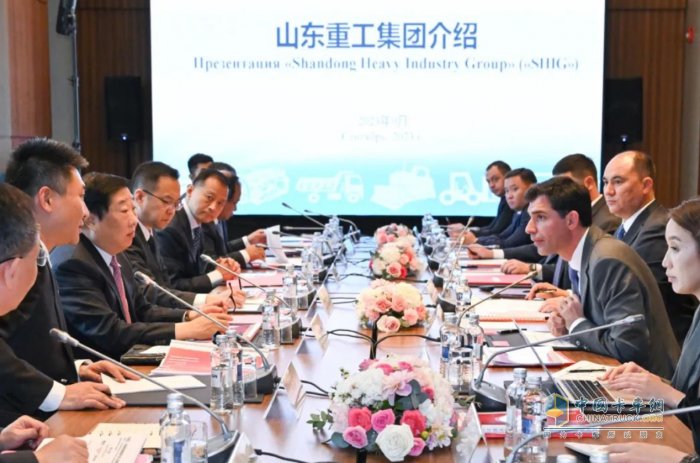 山東重工譚旭光:與哈薩克斯坦阿魯爾集團全面深化戰(zhàn)略合作