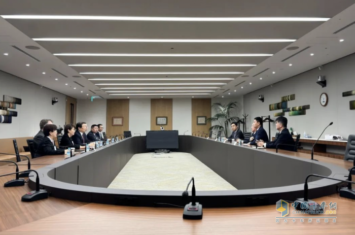 譚旭光:山東重工集團(tuán)與日本歐力士集團(tuán)繼續(xù)擴(kuò)大合作