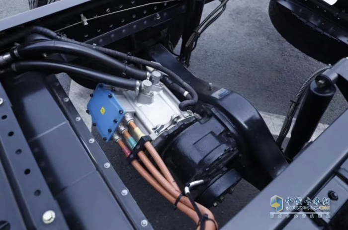 匠心打造，實(shí)力出圈 智云S300榮獲“2023年最具潛力車型獎(jiǎng)”