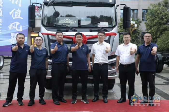 領(lǐng)先科技 全面升級(jí) 福田歐航AR300助力綠通運(yùn)輸行業(yè)高質(zhì)量發(fā)展