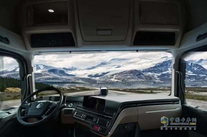 全球最大馬力！X6000天然氣征戰(zhàn)貨運(yùn)，強(qiáng)勢(shì)引領(lǐng)市場(chǎng)！