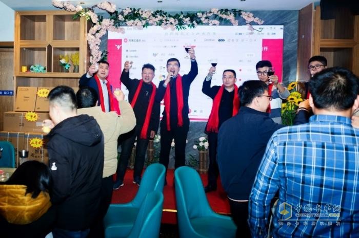 有溫度！有誠(chéng)意！大力牛魔王汽車與用戶共赴美好“牛家宴”！