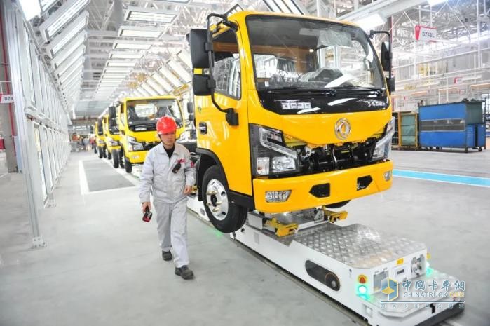 東風(fēng)股份：推開數(shù)字之窗，開啟“智”造新篇章