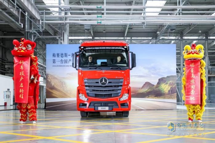 貨運(yùn)行業(yè)新常態(tài)下的首選，為什么是國(guó)產(chǎn)奔馳卡車？