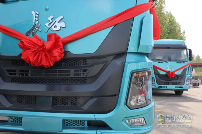 始于顏值，終于價值 長征汽車純電牽引車獲邯鄲客戶好評