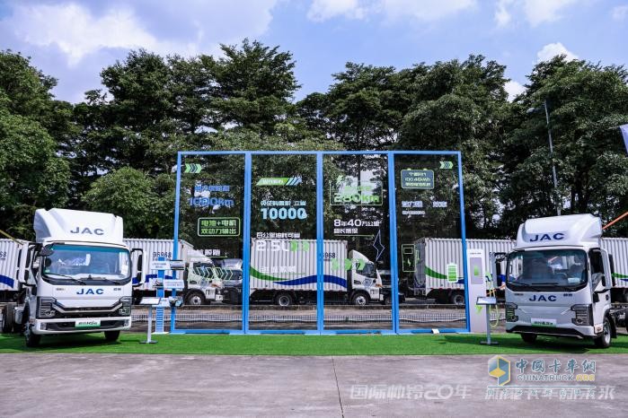 國際帥鈴20年，瞄準“新能卡車”，多款高端輕卡正式上市！