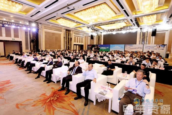 迎來市場爆發(fā)前夜！物流行業(yè)大咖描繪新能源美好藍(lán)圖