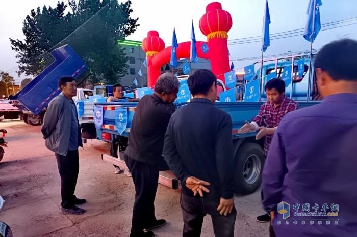 飛碟汽車燃油車4月推介會(huì)火爆全國 遍地開花！