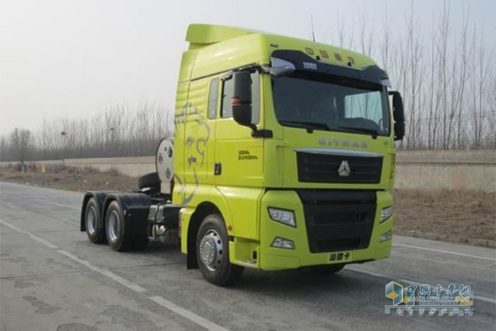 8月重卡市場：環(huán)比增同比降均跑贏大盤，重汽\解放\陜汽居前三，北汽領(lǐng)漲