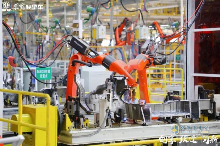 發(fā)力新能源，錨定新躍遷 東風(fēng)股份2025年合作伙伴大會(huì)系列報(bào)道之（二）