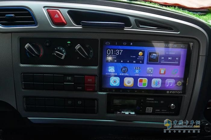 十年老司機換車記：遇見歐航超卡，魯師傅把平凡之路跑成星光大道