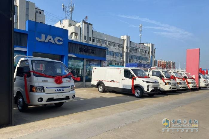 愷達(dá)EX6新品三城十地聯(lián)動(dòng)，引爆新能源物流車熱潮！