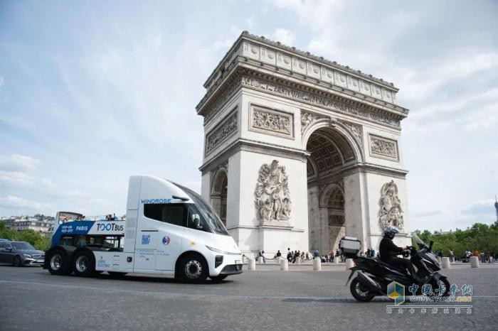 法國駐滬總領(lǐng)事訪問葦渡科技，助力新能源重卡加速歐洲交付