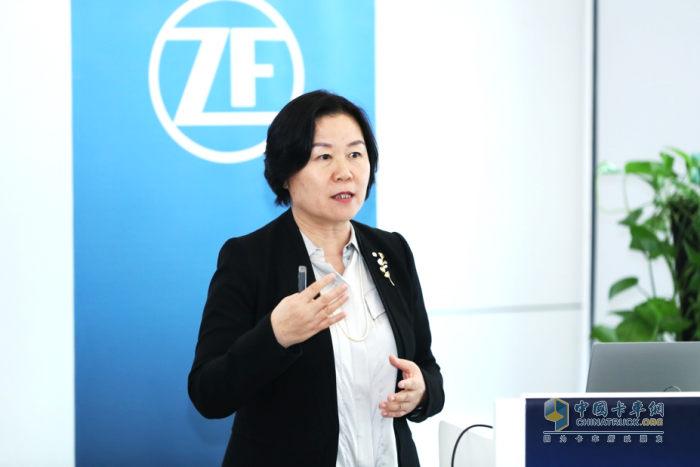  為迎接中國(guó)商用車市場(chǎng)的全面轉(zhuǎn)型，采埃孚一直努力做到更好。