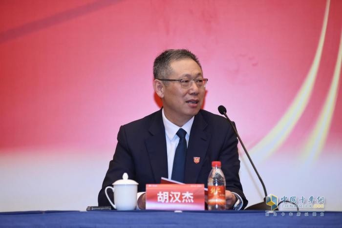 胡漢杰:穿越周期才能強(qiáng)者恒強(qiáng)