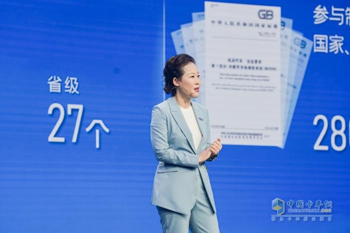 首個商用車電動專屬平臺！宇通發(fā)布?？谽平臺再掀技術變革浪潮