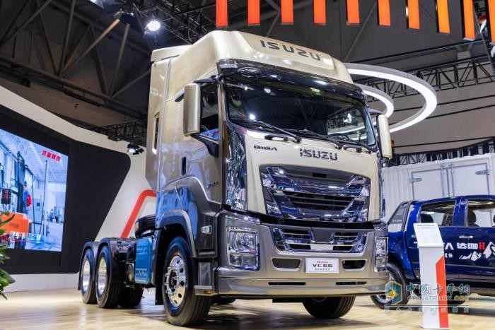 綠擎智享 鈴創(chuàng)未來！慶鈴五十鈴多款精品車型亮相第二十五屆重慶車展