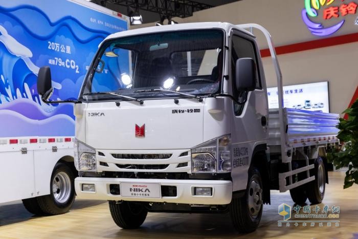 綠擎智享 鈴創(chuàng)未來！慶鈴五十鈴多款精品車型亮相第二十五屆重慶車展