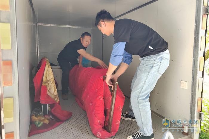 從送外賣到送貨物，王俊熹選擇與祥菱M2并肩奮斗