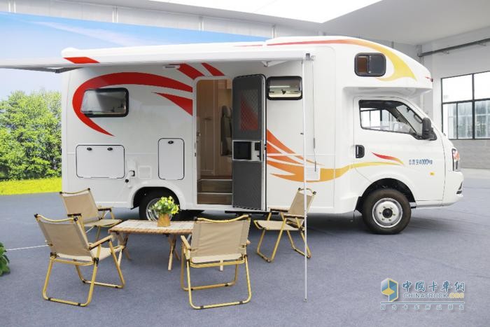 23.98萬！長安跨越打造C型房車同級天花板