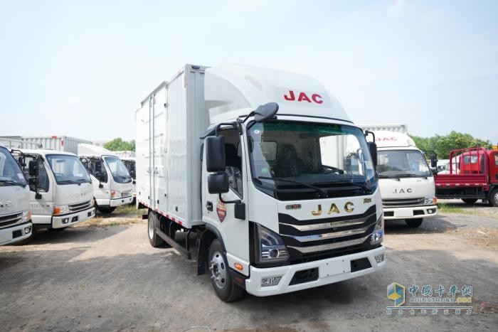 冠軍選手來了！看運(yùn)多多·傲運(yùn)如何分分鐘奪得性價比冠軍？